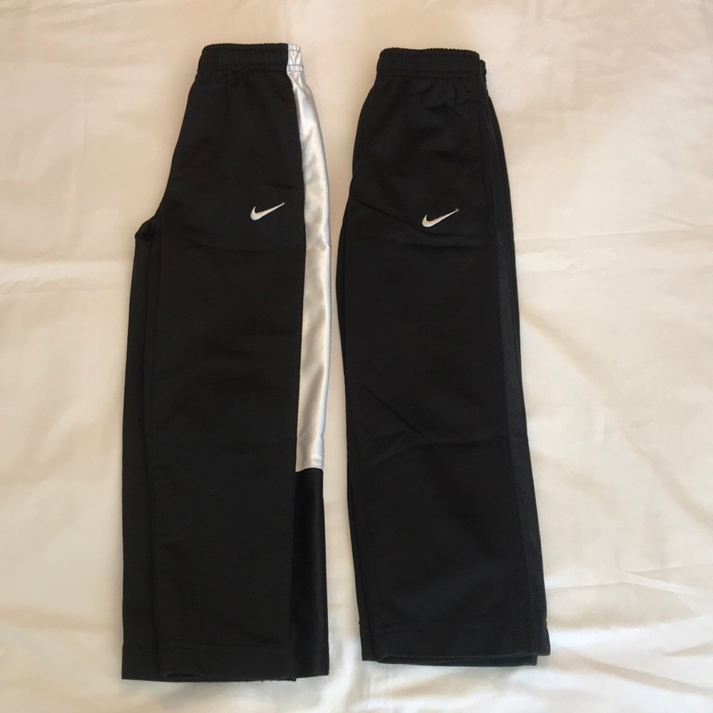 Nike athletic pants (2 pair)
